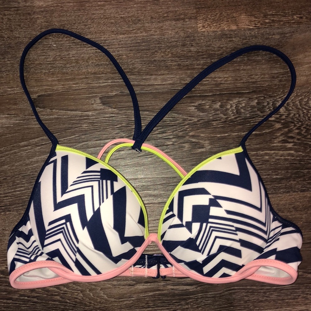 Victoria’s Secret Bathing Suit Top